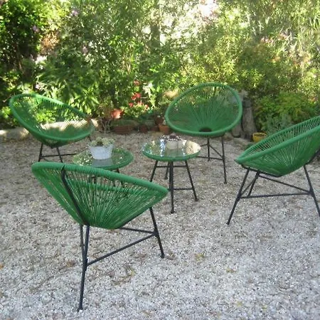 La Belle Etoile Bed & Breakfast