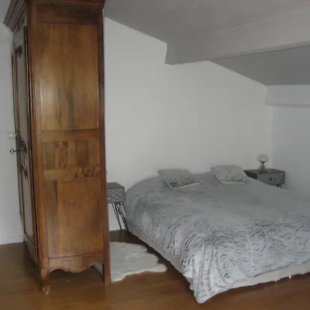 La Belle Etoile Bed & Breakfast *